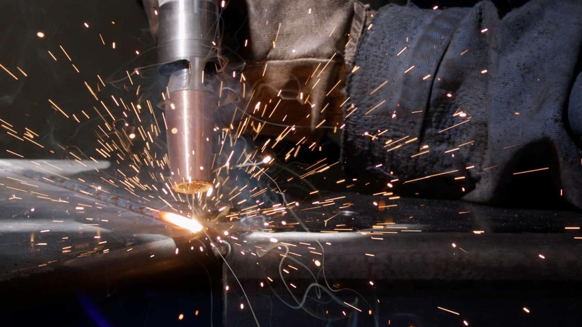 Les dangers des fumées de soudage pour la santé des opérateurs